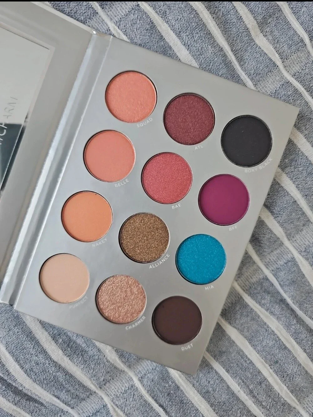 PUR x Boxycharm Eyeshadow Palette Limited Edition Matte Shimmer Neutral NWT